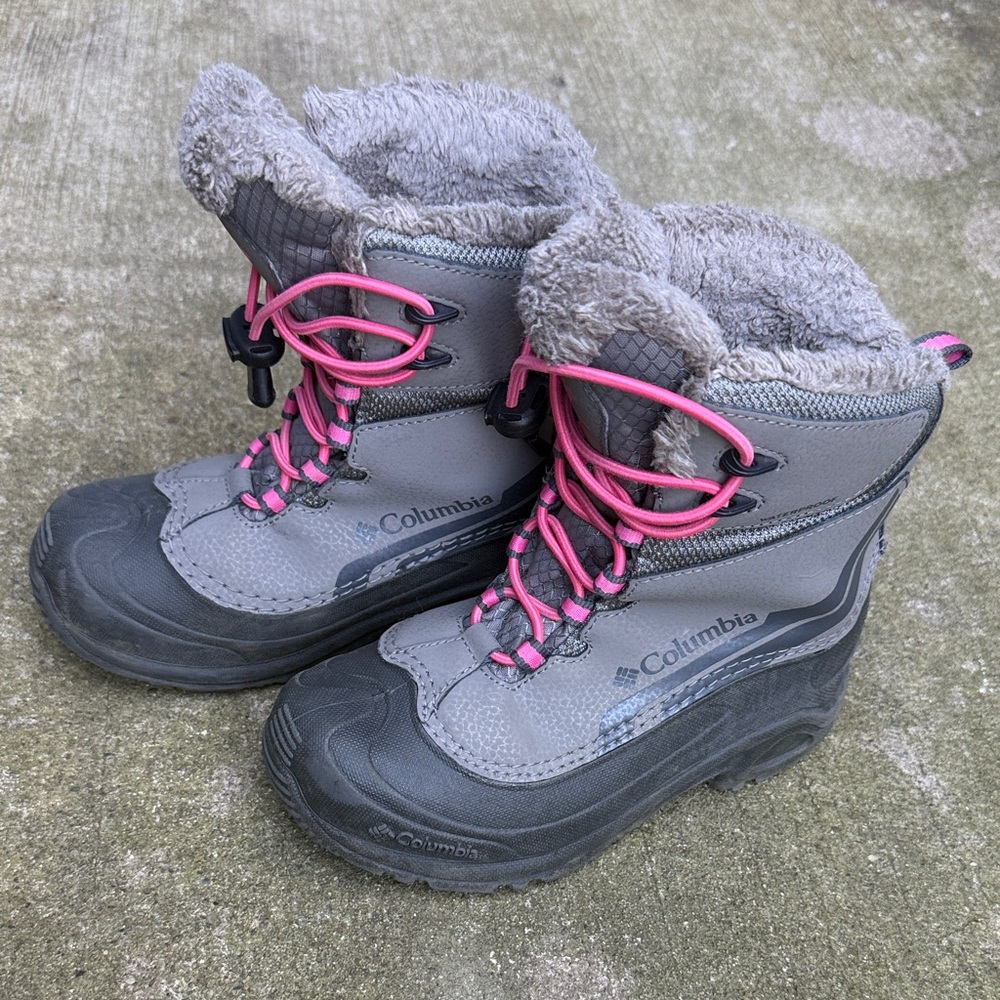 Columbia Gray and Pink Snow Boots
